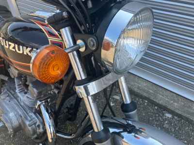 Suzuki GS400 2025