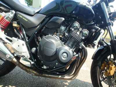 Honda CB400SF 2015