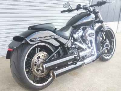 Harley-Davidson Breakout FXBRS1870 2022