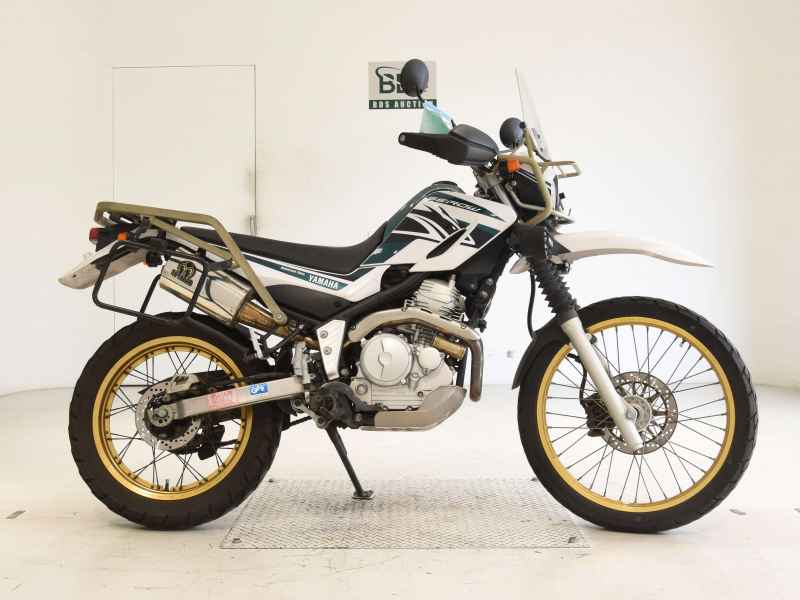 Yamaha XT250 Serow 2016