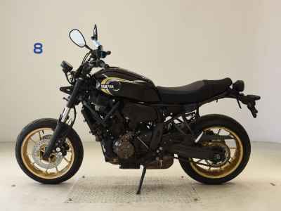 Yamaha XSR700 2022