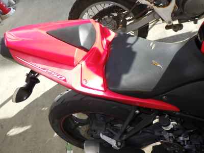 Yamaha YZF-R25 2015