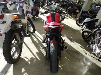 Yamaha YZF-R25 2015