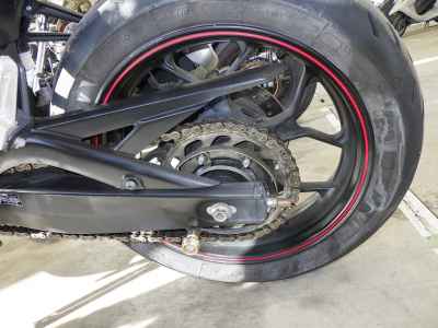 Yamaha YZF-R25 2015