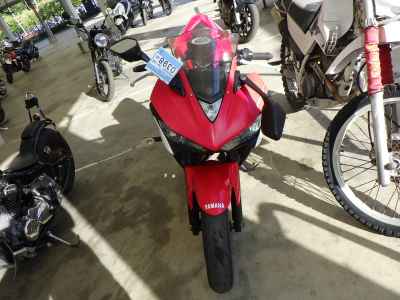 Yamaha YZF-R25 2015