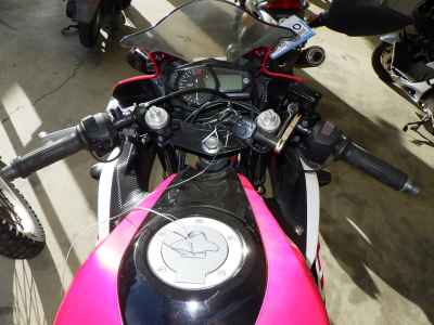Yamaha YZF-R25 2015
