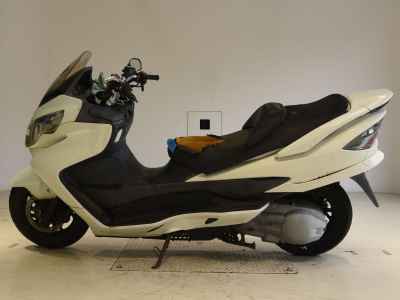 Suzuki Skywave 400S 2010