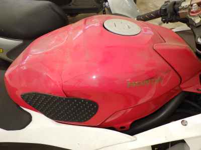 Honda CBR250R 2011