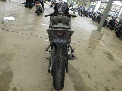 Yamaha YZF-R25 2021