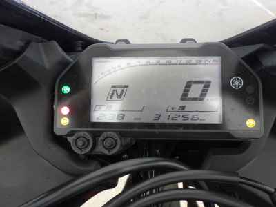 Yamaha YZF-R25 2021