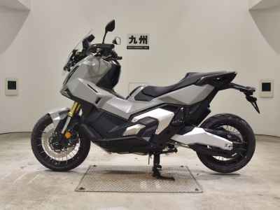 Honda X-Adv 750 2025