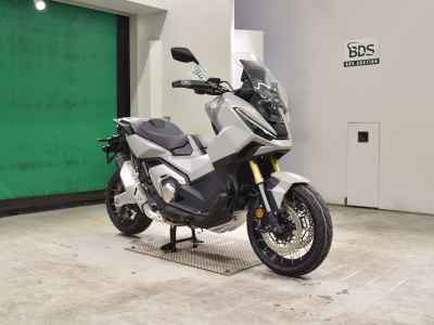 Honda X-Adv 750 2025