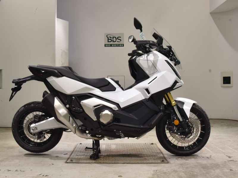 Honda X-Adv 750 2025