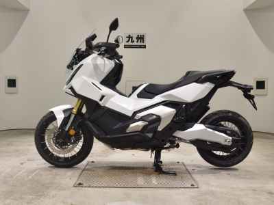 Honda X-Adv 750 2025
