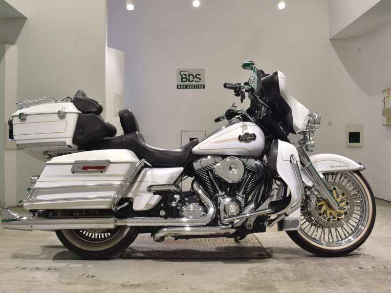 Harley-Davidson Electra Glide FLHTCU1580 2008