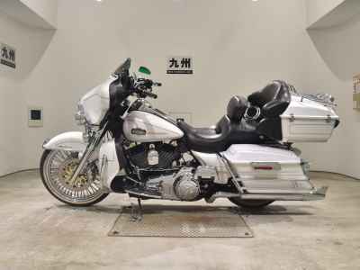 Harley-Davidson Electra Glide FLHTCU1580 2008