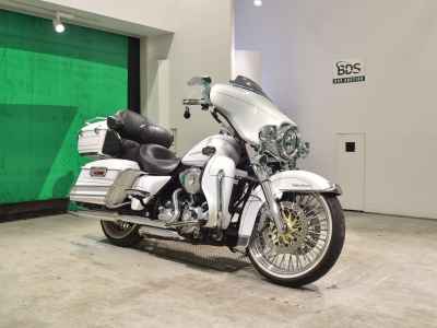 Harley-Davidson Electra Glide FLHTCU1580 2008