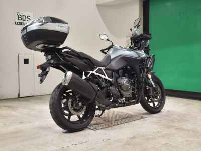 Suzuki V-Strom 800 2024