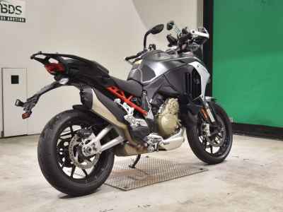 Ducati Multistrada V4S 2024