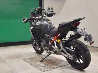 Ducati Multistrada V4S 2024