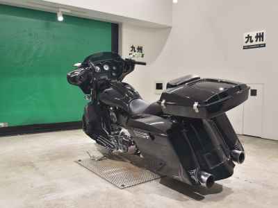 Harley-Davidson Street Glide FLHX1690 2012