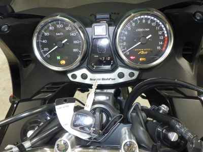 Honda CB400 Super Boldor 2021