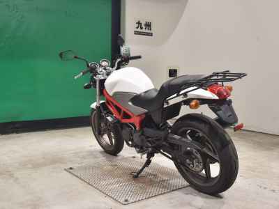 Honda VTR250 2015