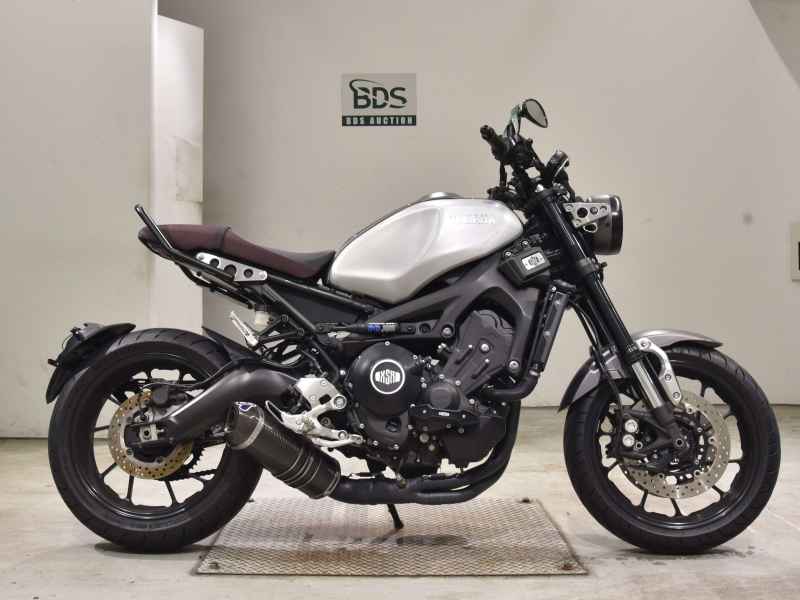 Yamaha XSR900 2021