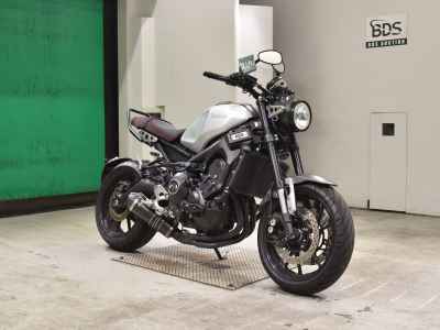 Yamaha XSR900 2021