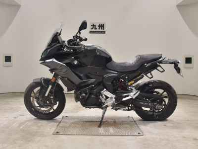 BMW F900XR 2022