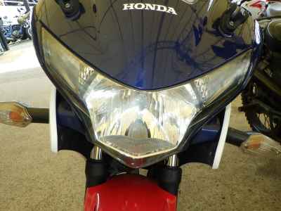 Honda CBR250R 2011