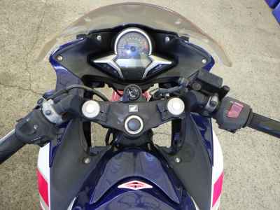Honda CBR250R 2011