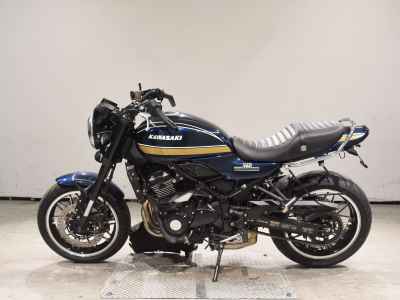 Kawasaki Z900RS 2021