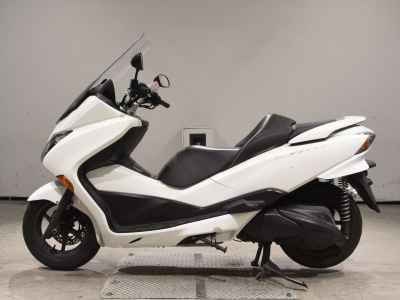 Honda Forza X 2011