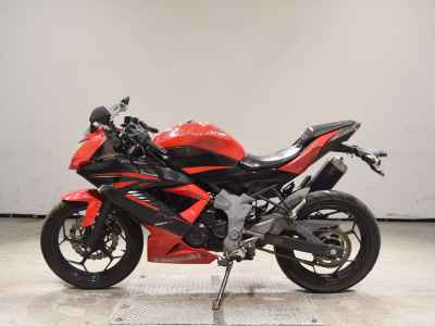 Kawasaki Ninja 250 2015
