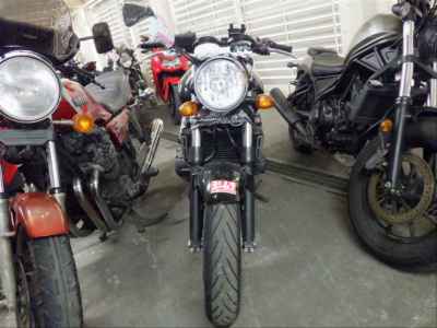 Honda CB400SFV 2009