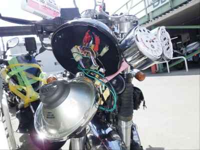 Yamaha SR400 2020