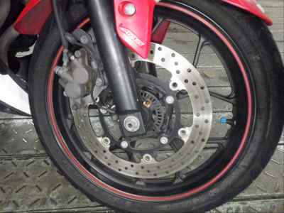 Yamaha YZF-R25 2015