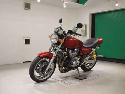 Kawasaki Zephyr 1100 2025