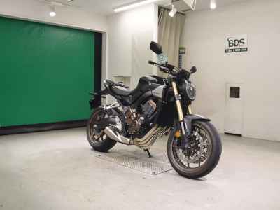 Honda CB650R E-Clutch 2024