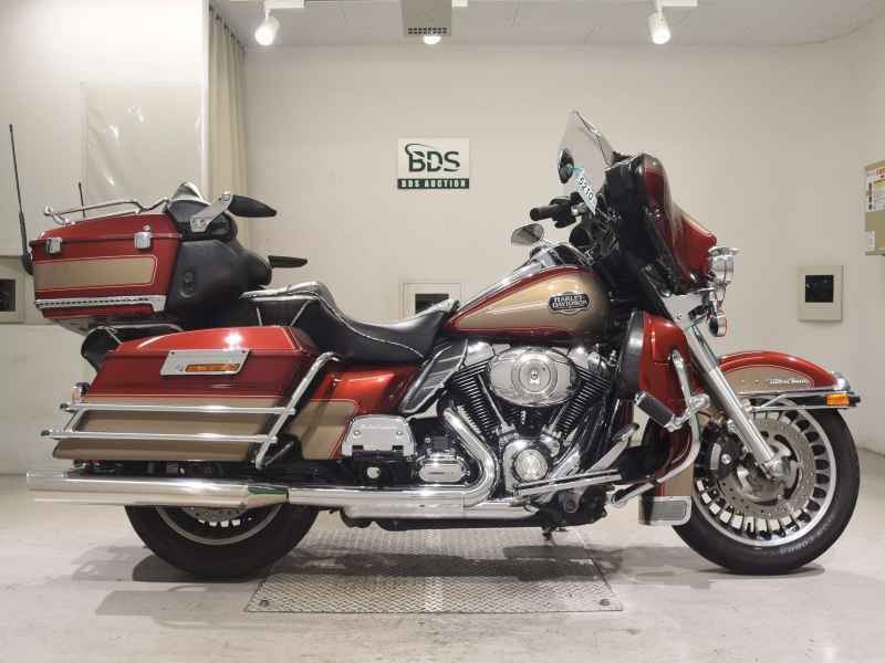Harley-Davidson Electra Glide FLHTCU1580 2009