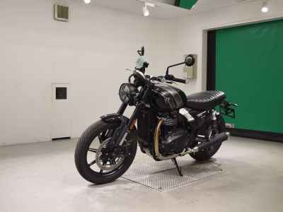 Triumph Speed Twin 900 2025