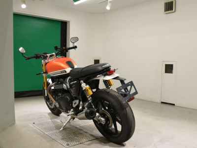 Triumph Speed Twin 1200 RS 2025