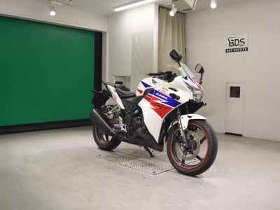 Honda CBR250R 2013