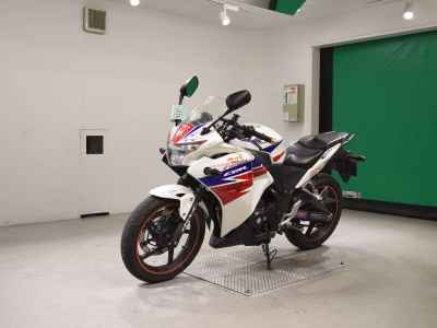 Honda CBR250R 2013