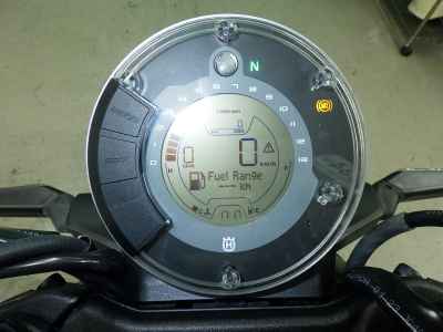 Husqvarna Svartpilen 401 2025