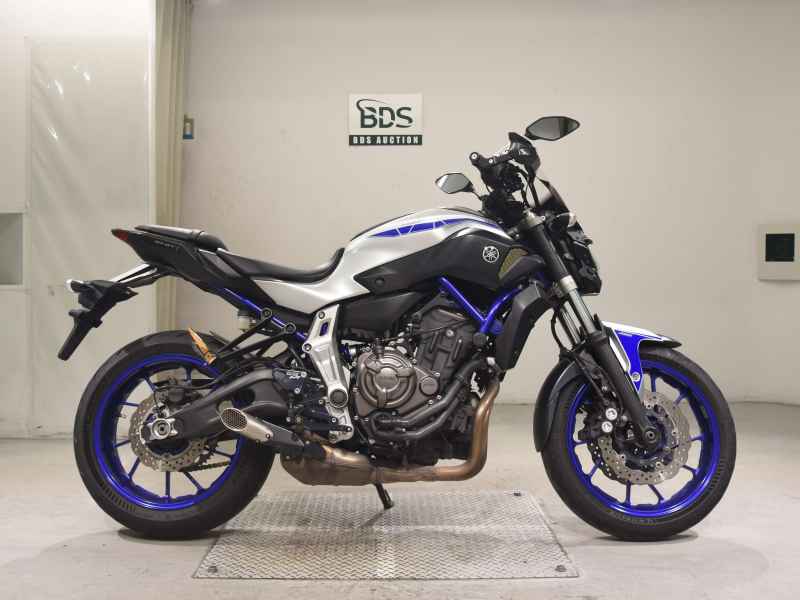 Yamaha MT-07 2015