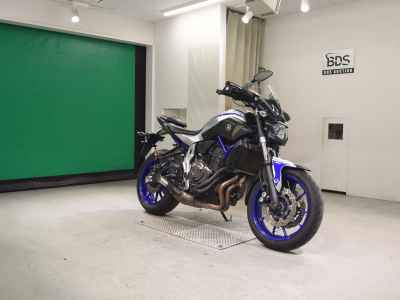 Yamaha MT-07 2015