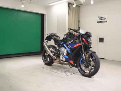 BMW M1000R 2024