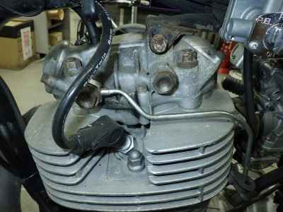 Yamaha SR400 2025
